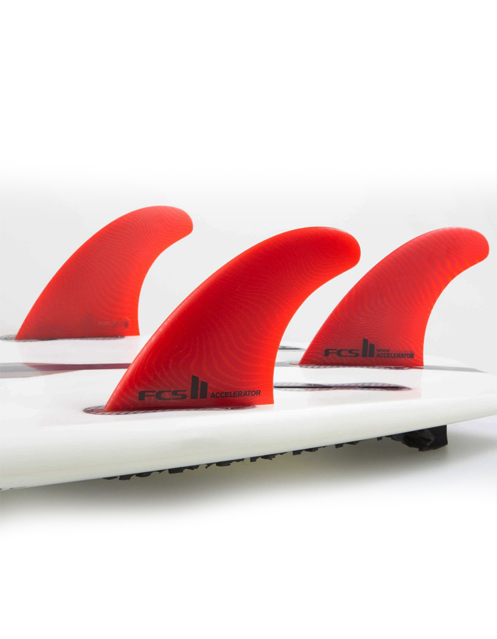 FCS 2 Accelerator Eco Neo Glass Tri-Fin Set Red L main image 0
