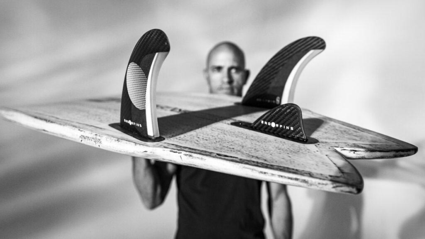 KELLY SLATER PRESENTS THE NEW GREAT WHITE TWIN