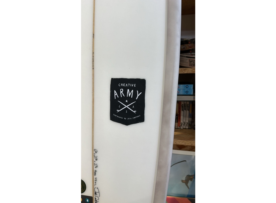 CREATIVE ARMY 6'10" HUEVO PU FCSII 2+1 SAND STONE (B GRADE)