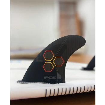 FCS II CHANNEL ISLAND PC TRI FIN SET BLACK FLAME