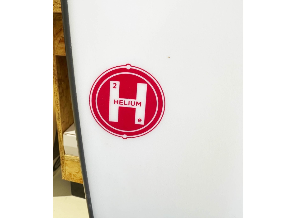 FIREWIRE HYDROSHORT 5'8'' TOMO HELIUM FCS II + H4 FINS (SECOND HAND)