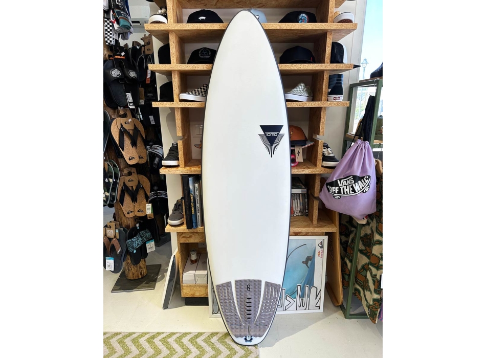 FIREWIRE HYDROSHORT 5'8'' TOMO HELIUM FCS II + H4 FINS (SECOND HAND)