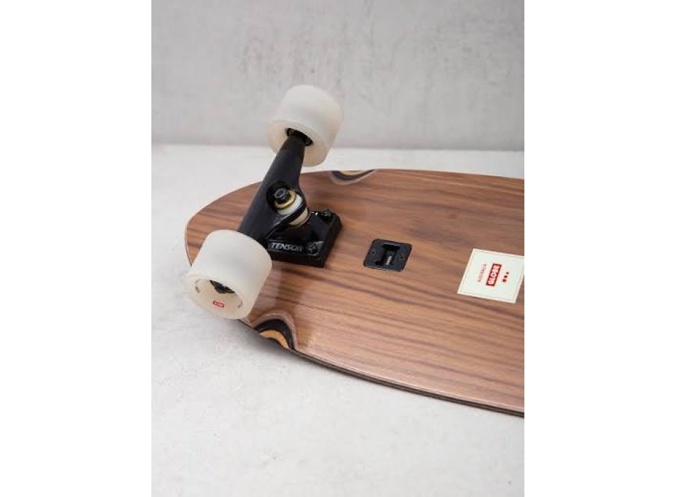 GLOBE CRUISER LONGBOARD BLAZER XL 36” BAMBOO/FLORAL COUCH