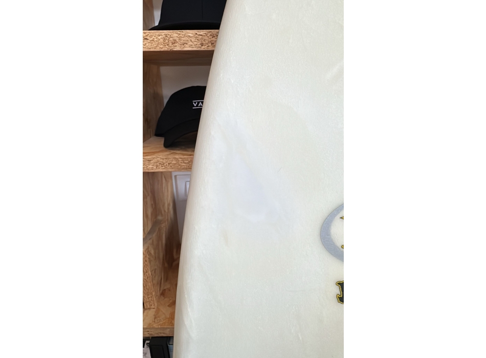 KAZUMA MOI 6'0'' SHORTBOARD (SECOND HAND)