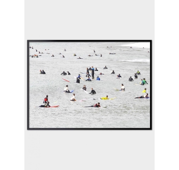 CROWDED LINEUP IN LEVANTO PHOTO PRINT