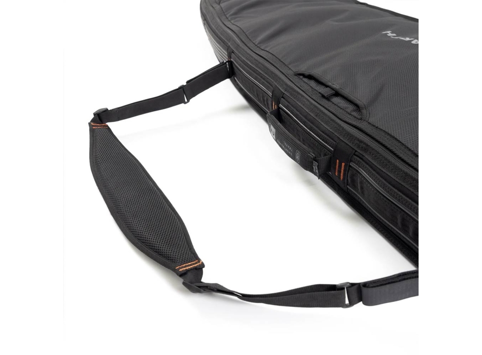 OCEAN & EARTH TRIPLE COMPACT HYPA SHORTBOARD TRAVEL COVER 3 BOARDS