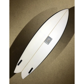 PUKAS CHRIS CHRISTENSON PEGASO 5'10" TWIN FIN BLACK