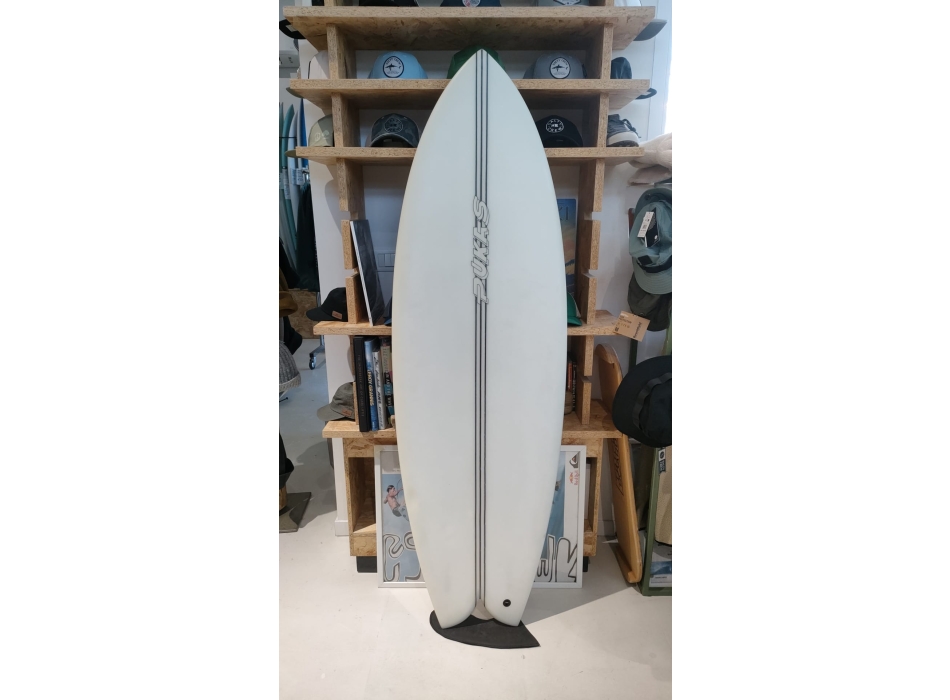 PUKAS SURFBOARDS 5'8' WOMBI FISH' PE BY EYE SYMMETRY