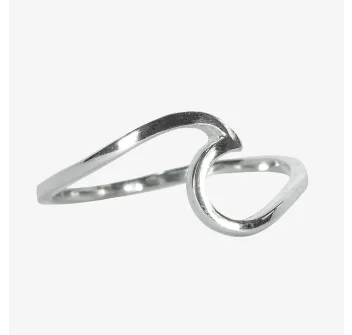 PURA VIDA WAVE RING SILVER