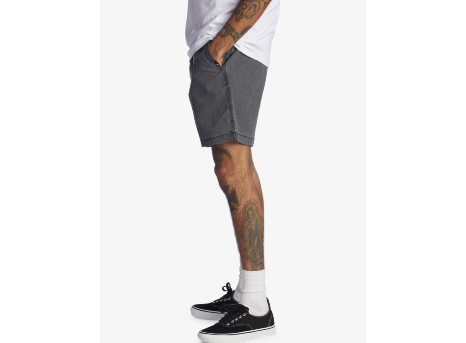 QUIKSILVER TAXER 17" ELASTICATED SHORTS BLACK