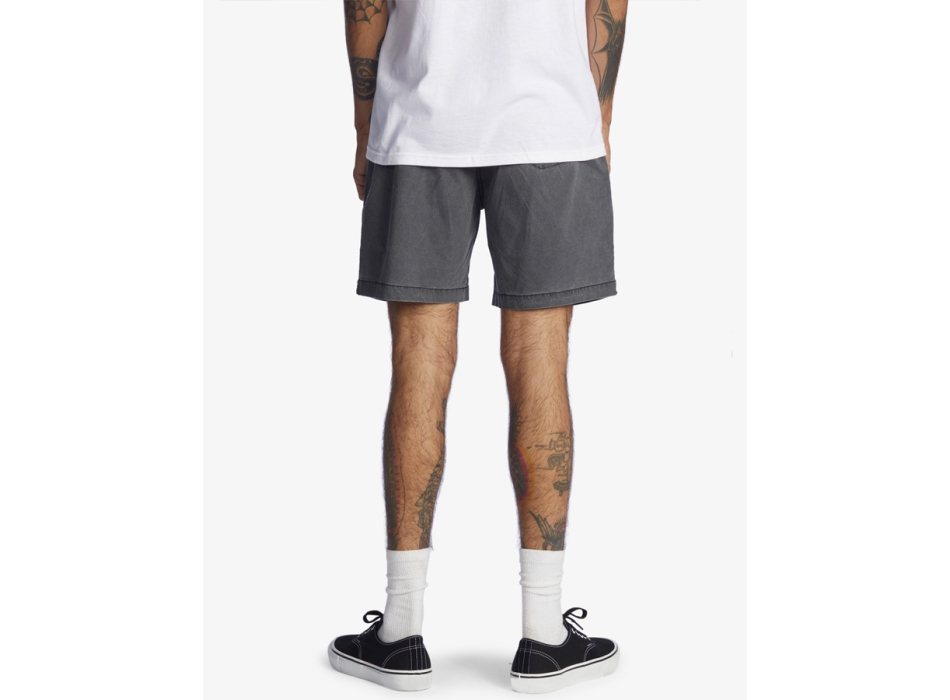 QUIKSILVER TAXER 17" ELASTICATED SHORTS BLACK
