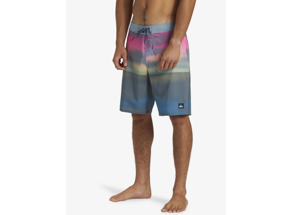 QUIKSILVER BOARDSHORTS HIGHLINE STRAIGHT LEG 19" PRISM PINK