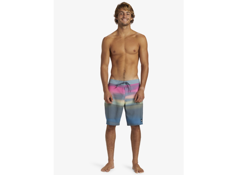 QUIKSILVER BOARDSHORTS HIGHLINE STRAIGHT LEG 19" PRISM PINK