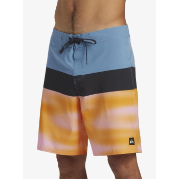 QUIKSILVER BOARDSHORTS SURFSILK PANEL 18" PRIMS PINK