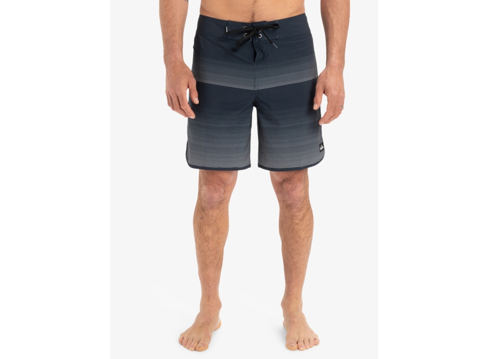 QUIKSILVER BOARDSHORTS SURFSILK SCALLOP 18" BLACK
