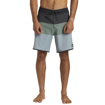 QUIKSILVER BOARDSHORTS SURFSILK TIJUANA 18" BLACK