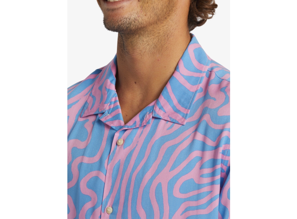 QUIKSILVER POOL PARTY CASUAL SHORT SLEEVE SHIRT