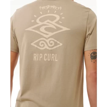 RIP CURL SEARCH ICON TEE SAND