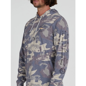 SALTY CREW BRUCE HOOD TECH TEE CAMO