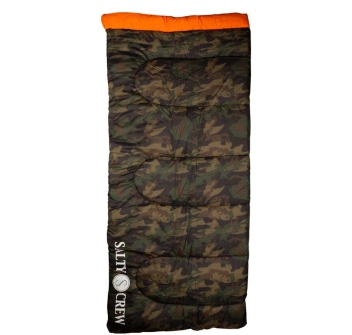 SALTY CREW OVERNIGHTER CAMO SLEEPING BAG