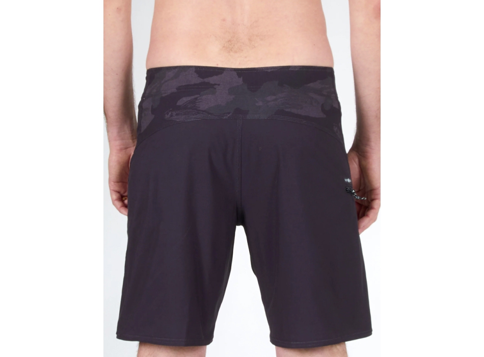 SALTY CREW PINNACLE+ BOARDSHORT 19"