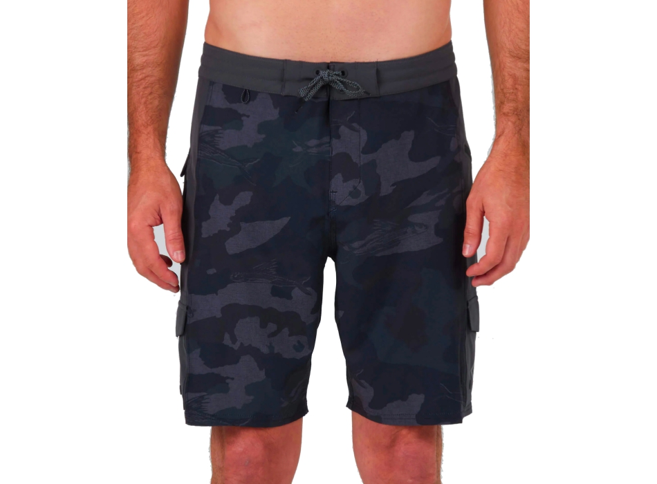 SALTY CREW TRANSOM UTILITY BOARDSHORT 20" BLACK CAMO