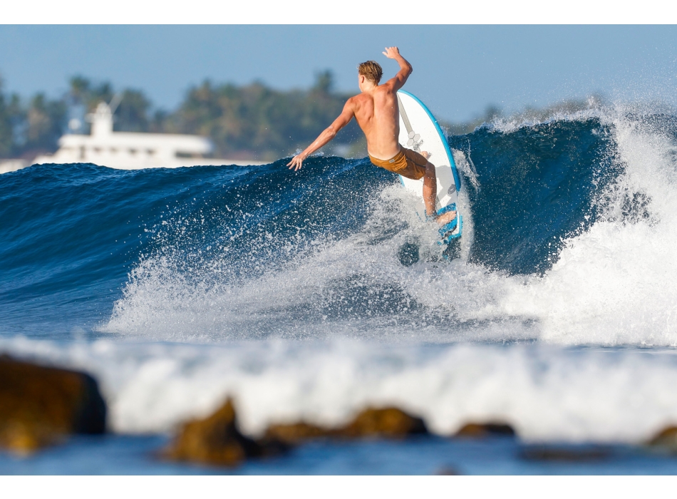 TORQ 5'10" POD MOD X-LITE 3.0 GRAPHITE RAIL PINLINE FUTURES