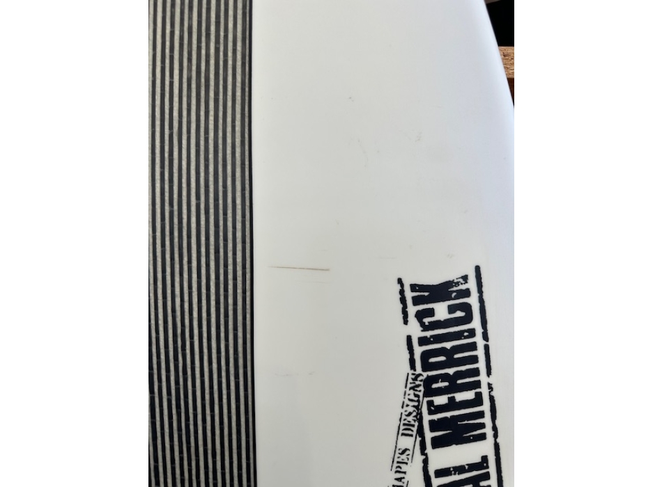 TORQ X-LITE POD MOD 5'10 AL MERRICK WHITE PINLINE EPOXY (SECOND HAND)