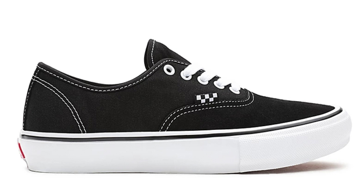 Vans authentic online skate shoe black