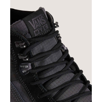 VANS SK8-HI GORE-TEX MTE-3 SHOES BLACKOUT BLACK