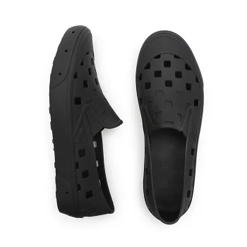 VANS SLIP-ON TRK SHOES