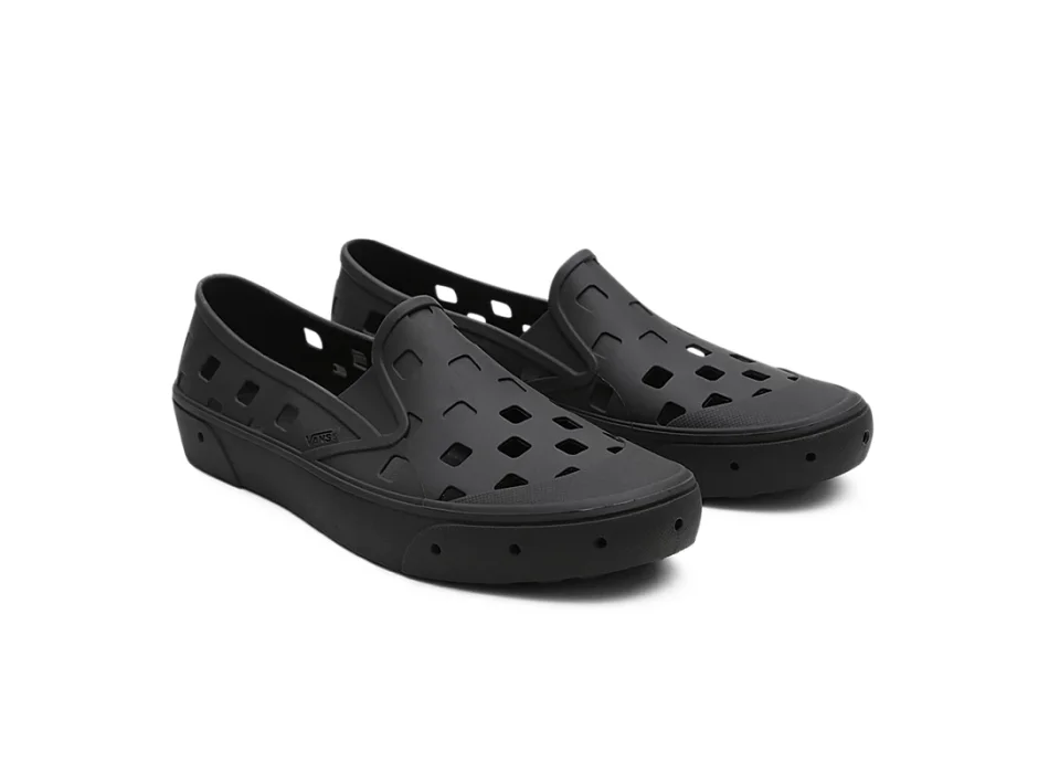 VANS SLIP-ON TRK SHOES