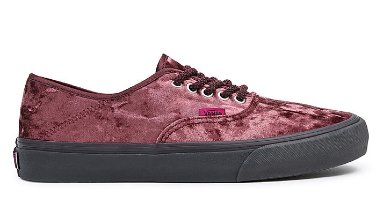 Vans authentic platform deals red velvet
