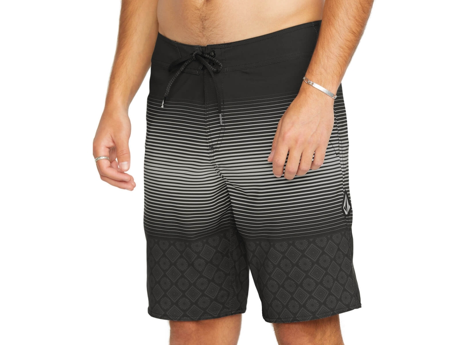 VOLCOM LIDO STRIPE 20" BOARDSHORT BLACK