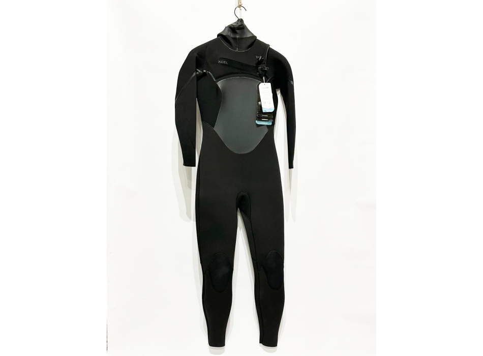XCEL 5/4 WOMENS AXIS X HOODED WETSUIT BLACK (SECOND HAND)
